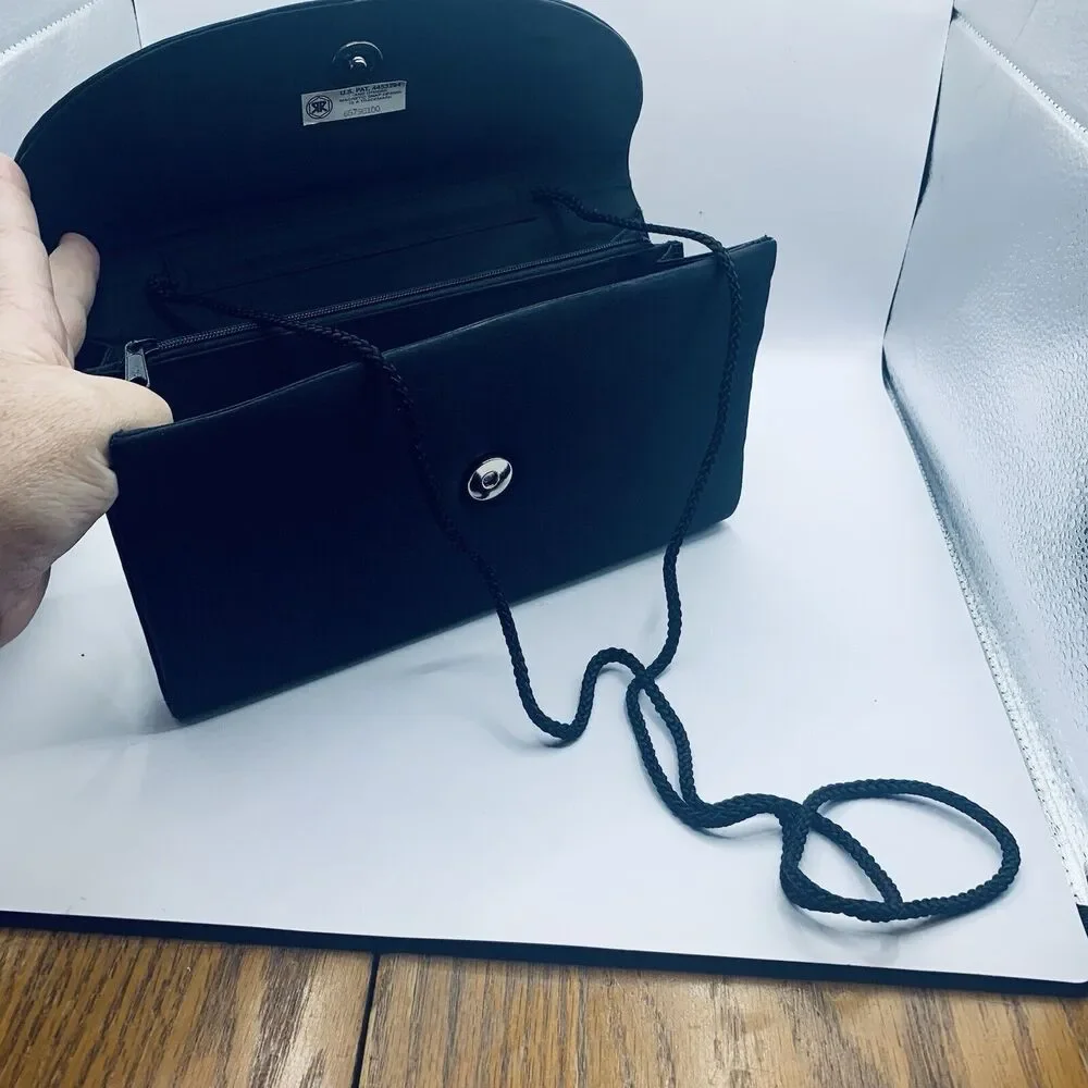 Hilllard And Hanson Black Vintage Clutch